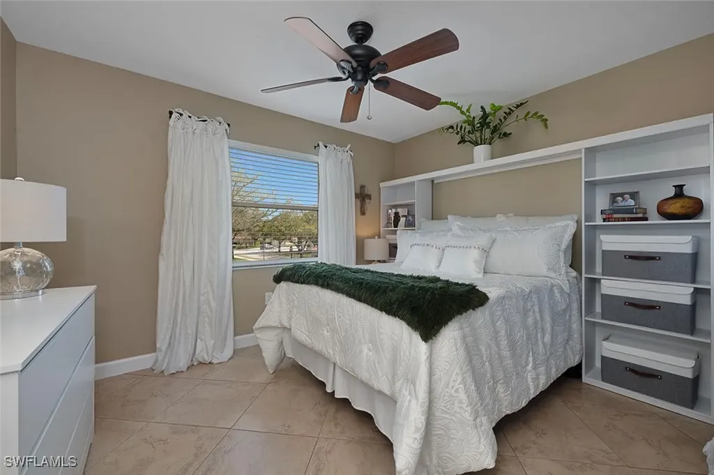 6635 Huntington Lakes Circle Naples FL 34119