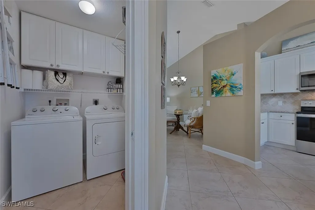 6635 Huntington Lakes Circle Naples FL 34119
