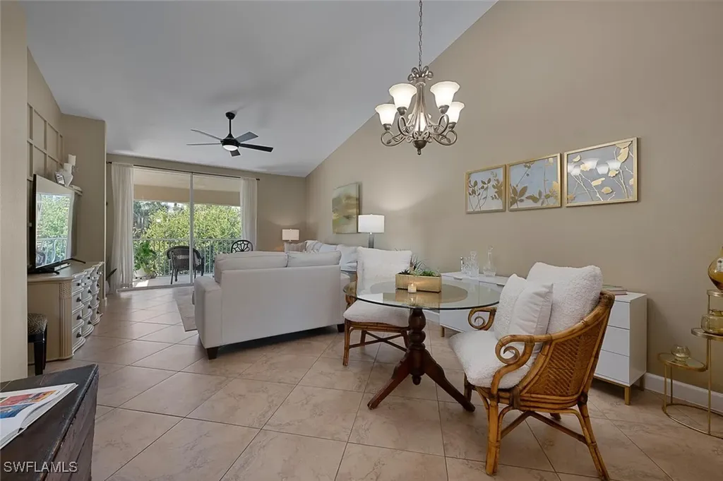6635 Huntington Lakes Circle Naples FL 34119