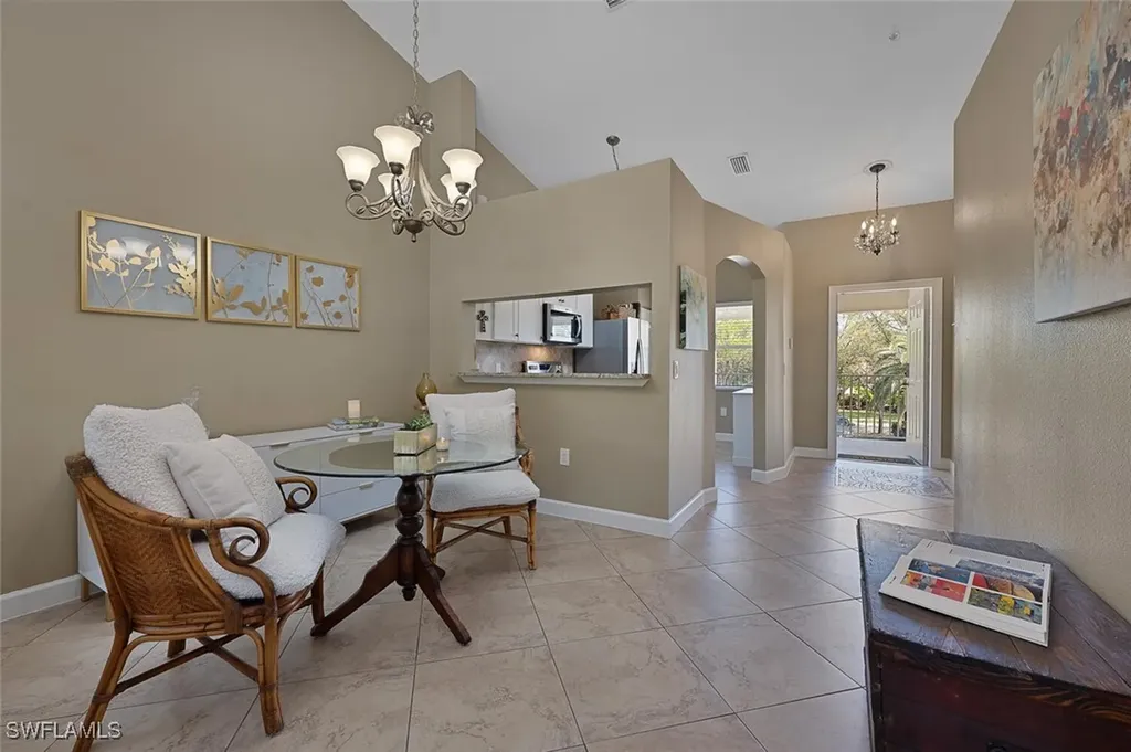 6635 Huntington Lakes Circle Naples FL 34119