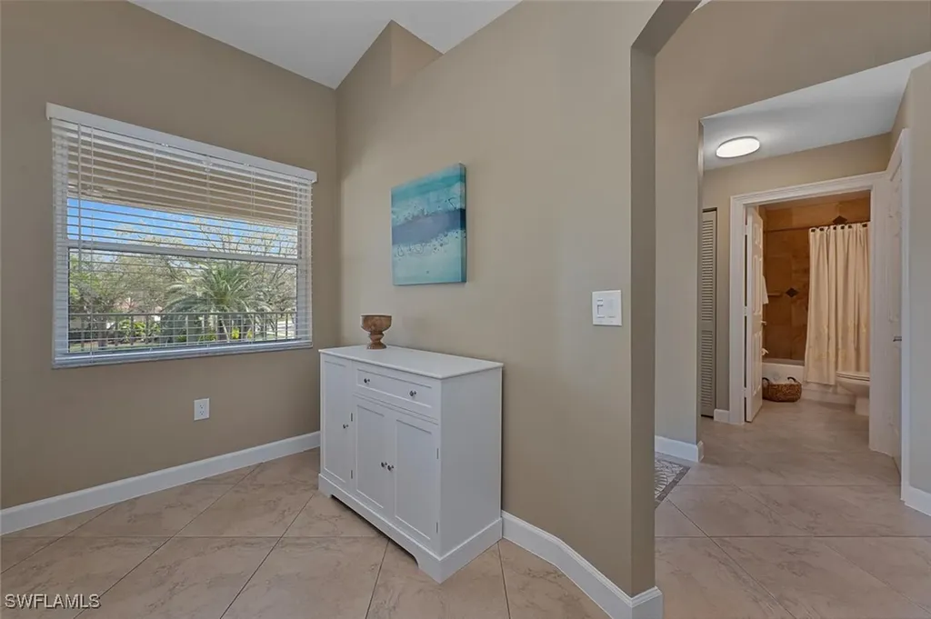 6635 Huntington Lakes Circle Naples FL 34119