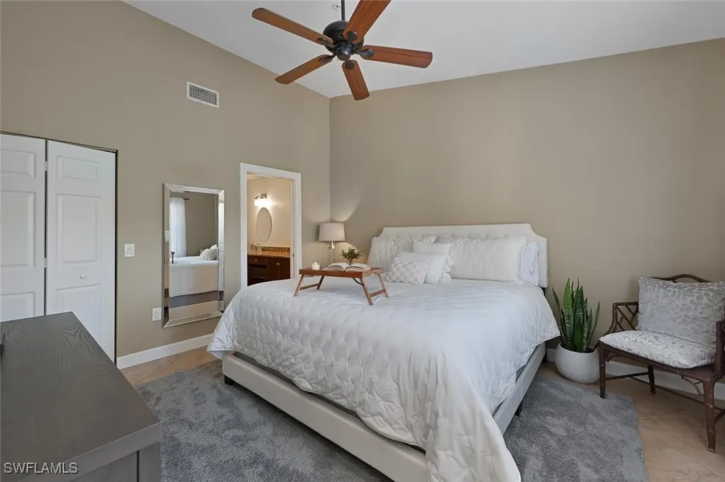 6635 Huntington Lakes Circle Naples FL 34119