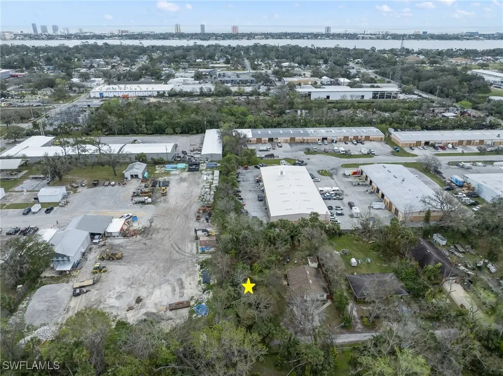 1137 Cave Avenue Holly Hill FL 32117