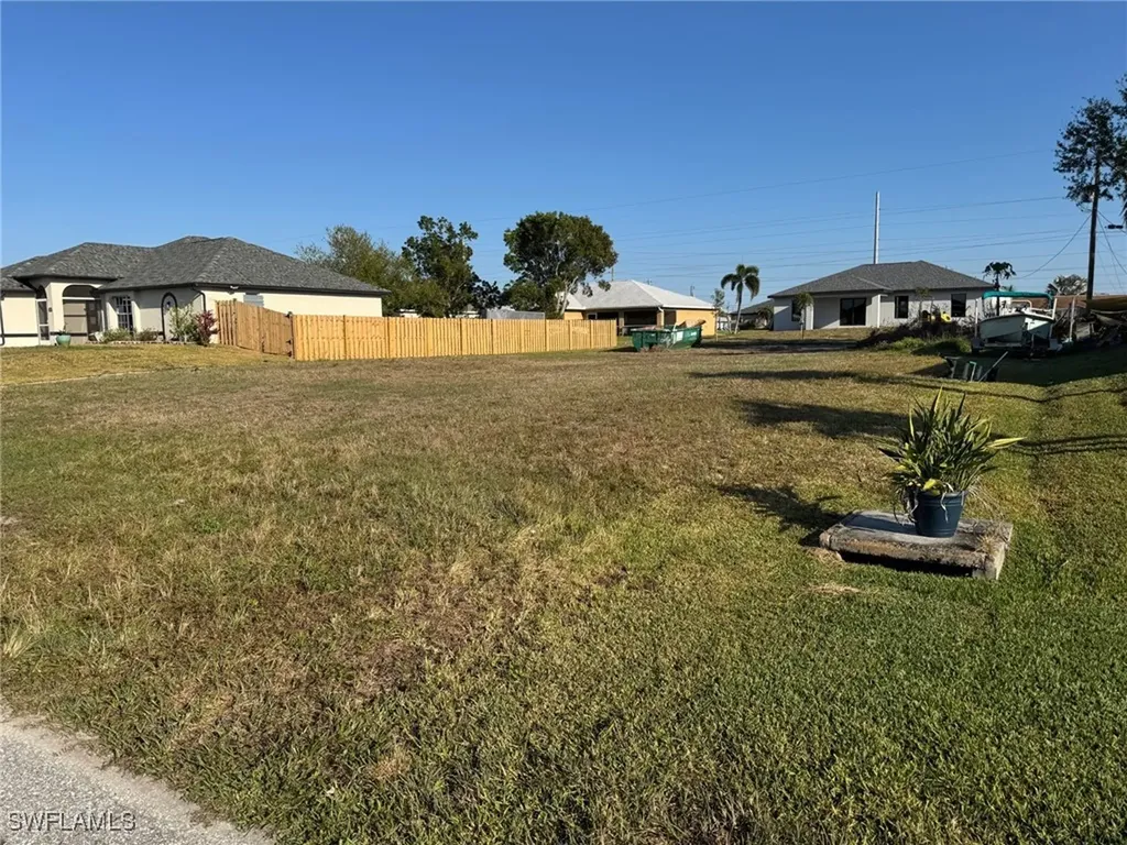 109 NE 23rd Street Cape Coral FL 33909