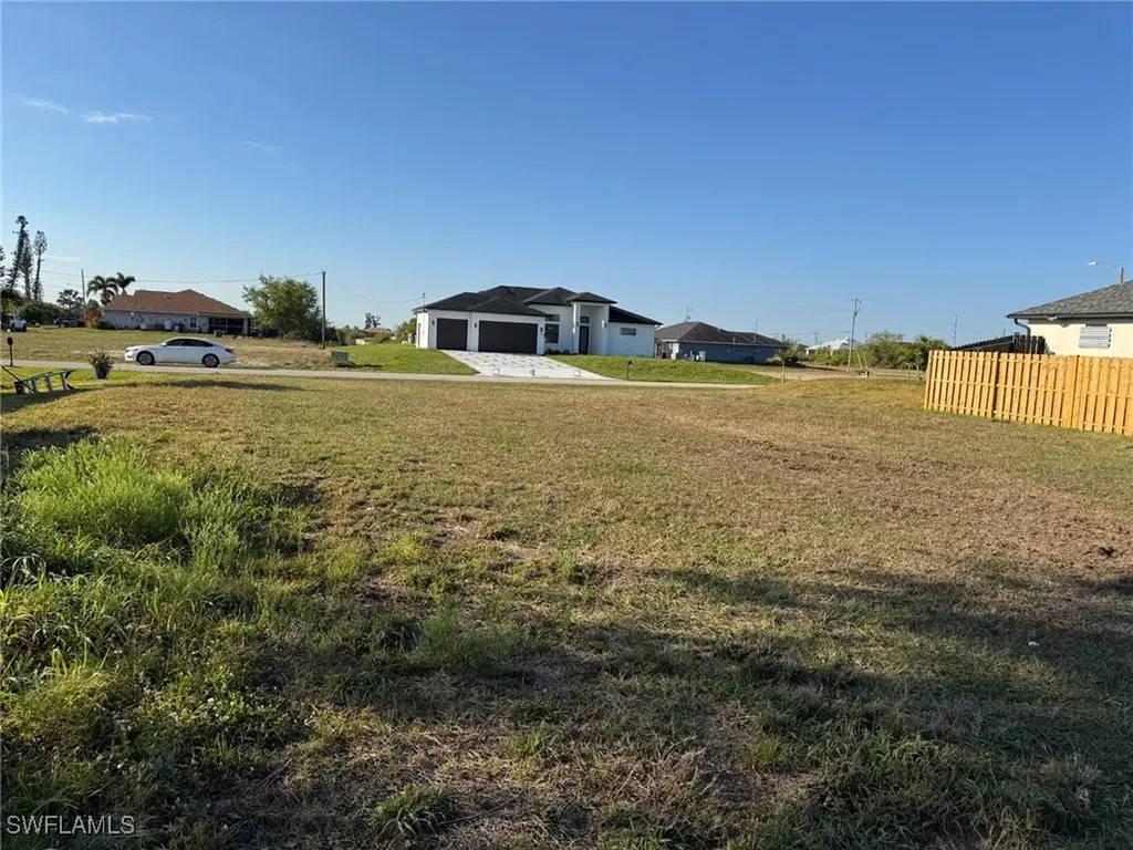 109 NE 23rd Street Cape Coral FL 33909