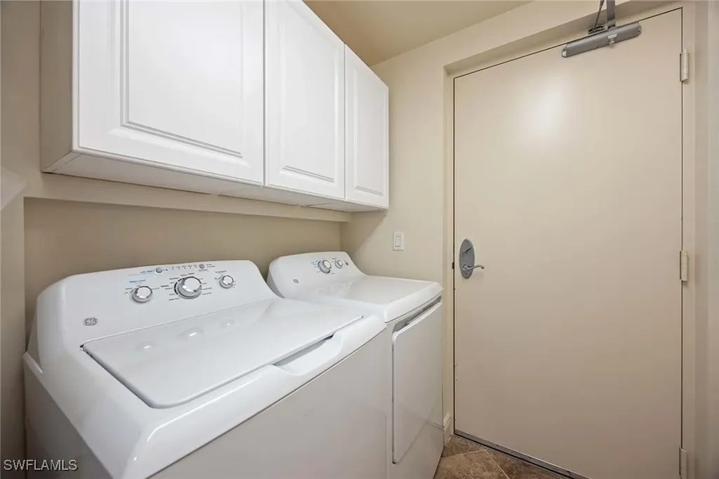 1065 Borghese Lane Naples FL 34114