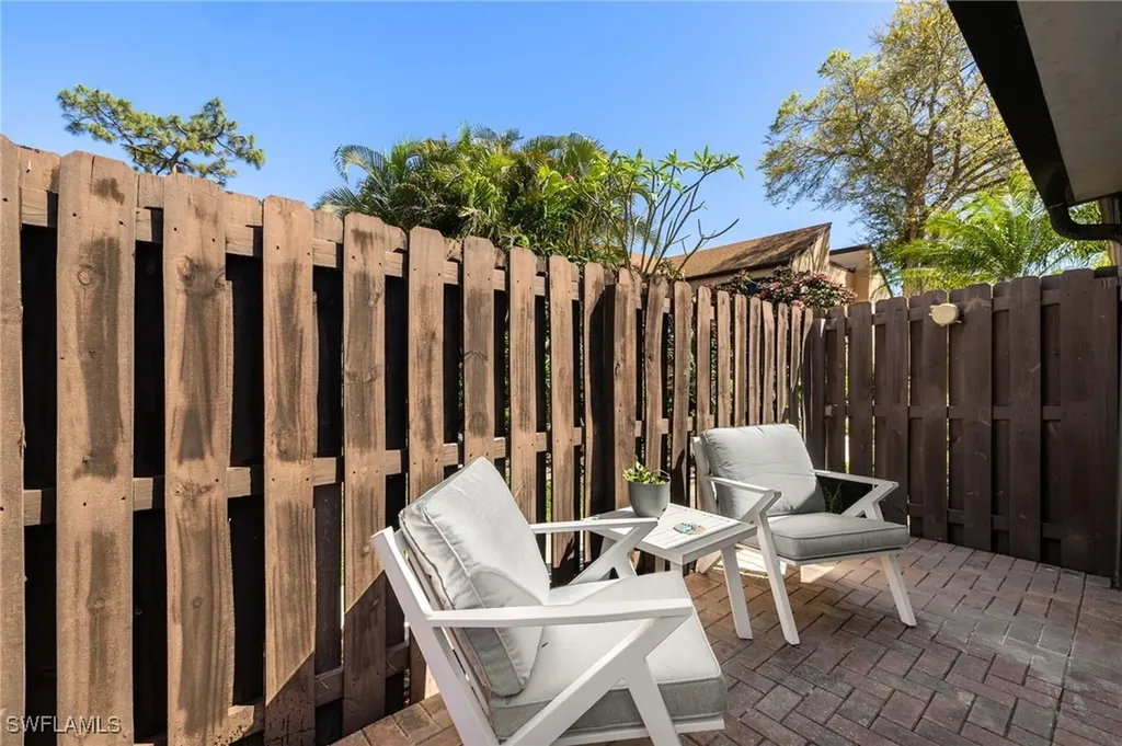 1861 Crystal Drive Fort Myers FL 33907
