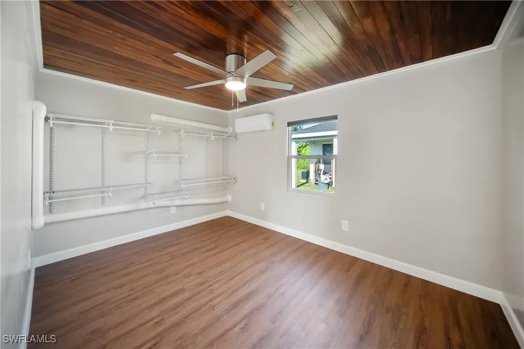1157 4th Way North Fort Myers FL 33903
