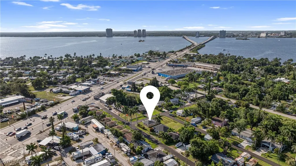 1157 4th Way North Fort Myers FL 33903