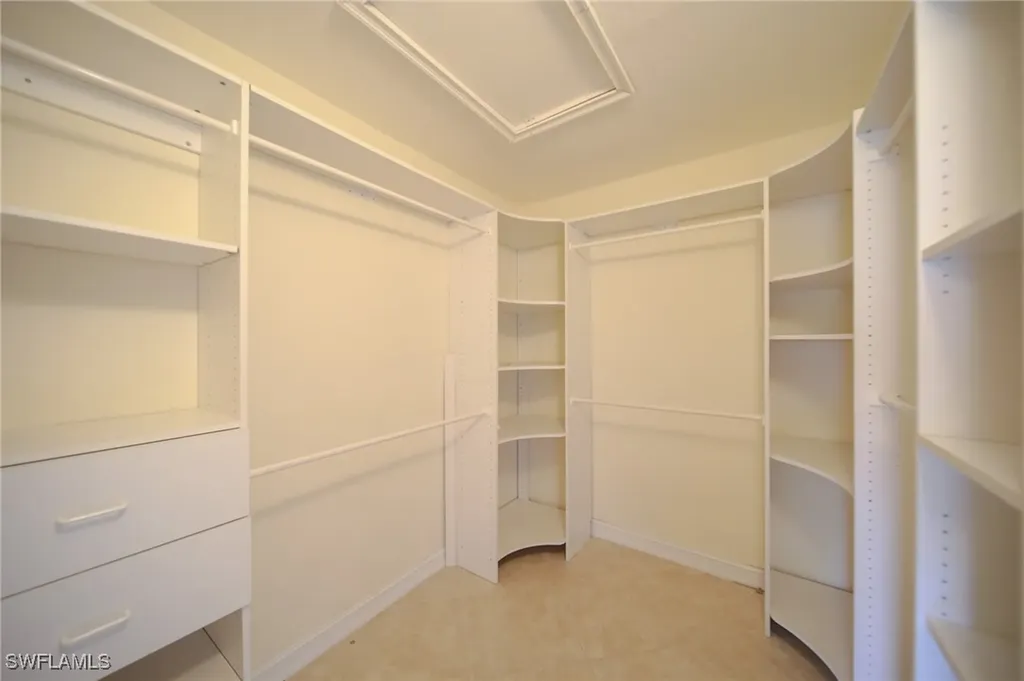 800 Diamond Circle Naples FL 34110