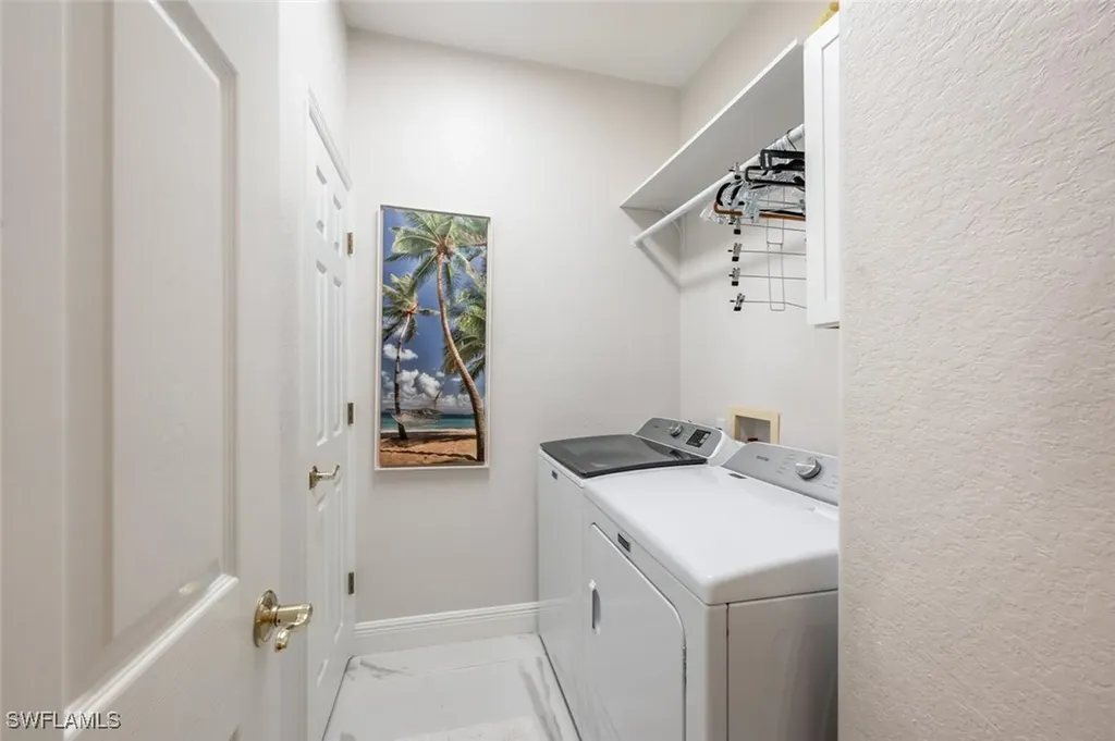 4863 Hampshire Court Naples FL 34112