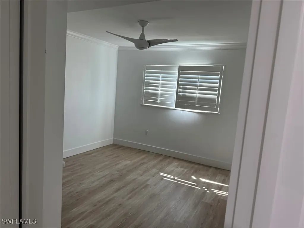 4170 Crayton Road Naples FL 34103