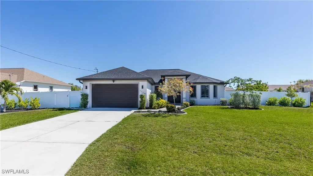 1129 SW 19th Avenue Cape Coral FL 33991