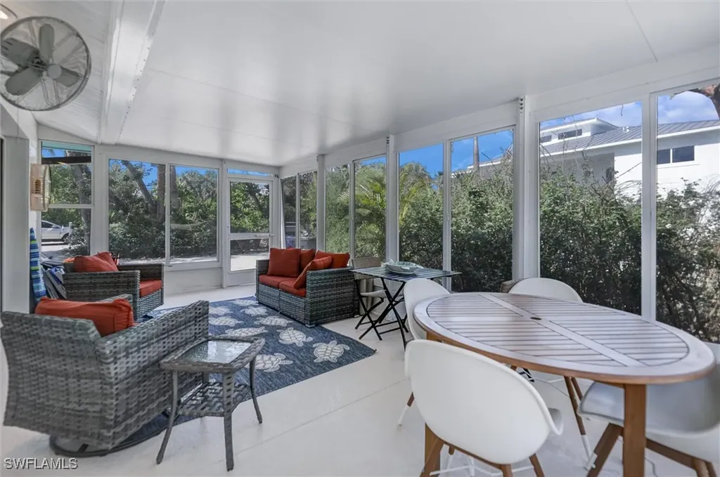 1012/1014 E Gulf Drive Sanibel FL 33957