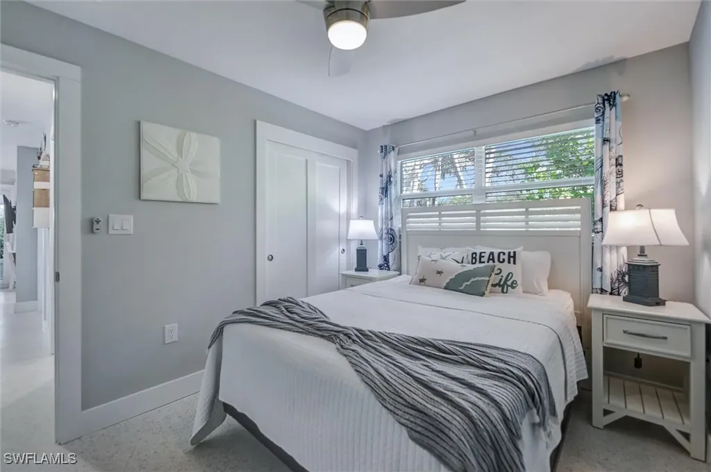 1012/1014 E Gulf Drive Sanibel FL 33957