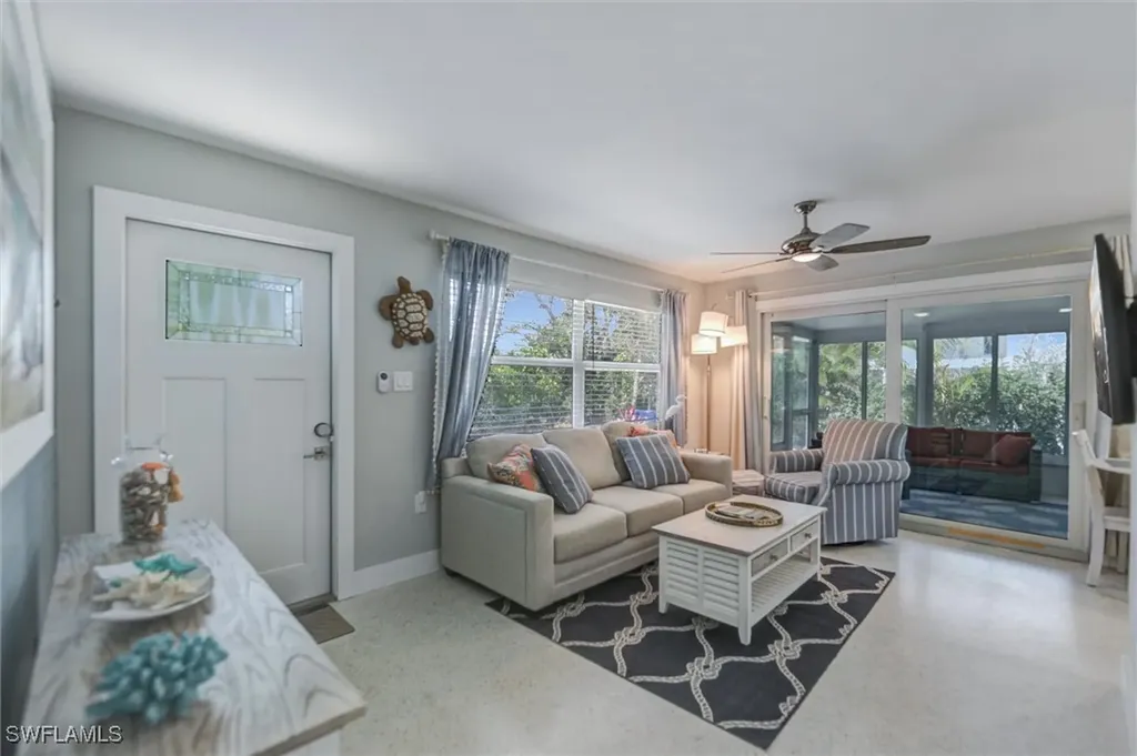 1012/1014 E Gulf Drive Sanibel FL 33957