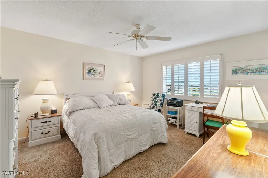 29 High Point Circle E Naples FL 34103