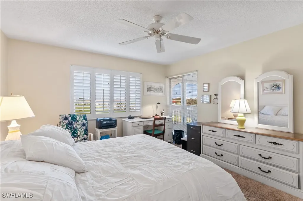 29 High Point Circle E Naples FL 34103