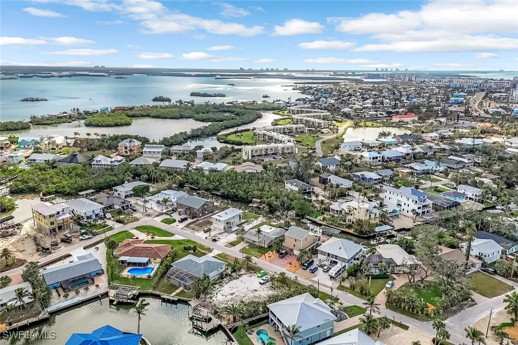 260 Sterling Avenue Fort Myers Beach FL 33931