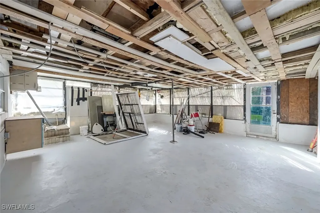 260 Sterling Avenue Fort Myers Beach FL 33931