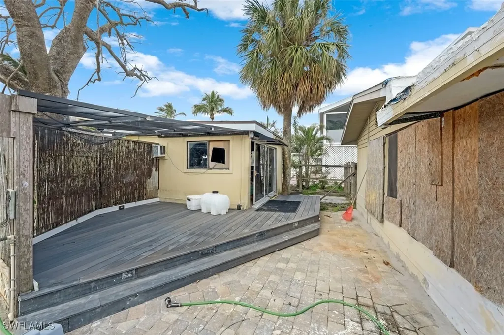 260 Sterling Avenue Fort Myers Beach FL 33931