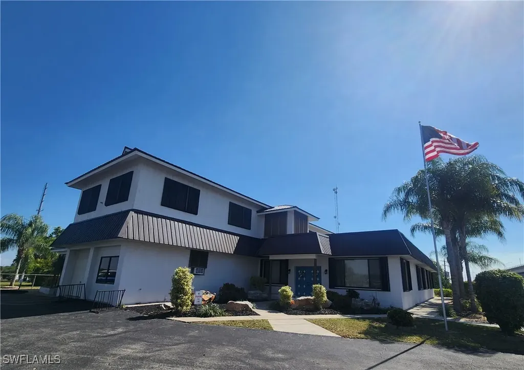 1159 Daniels Road Moore Haven FL 33471