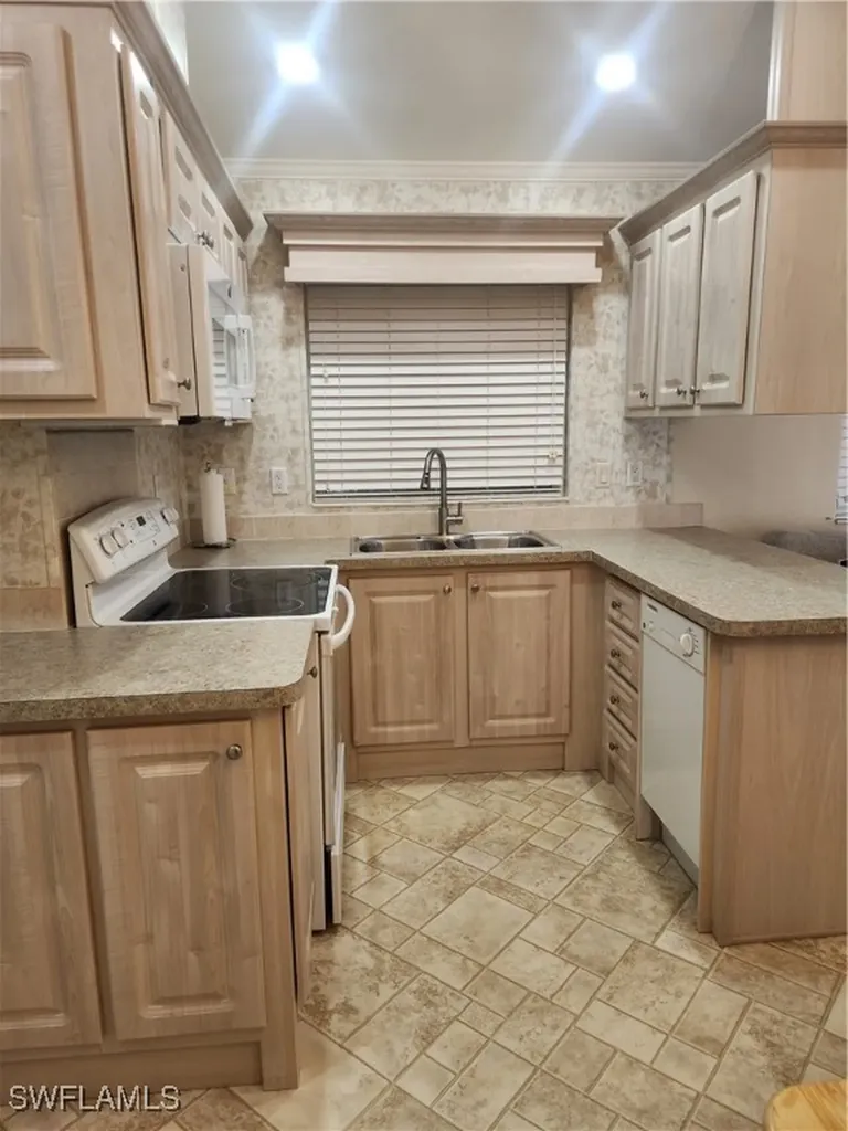 1159 Daniels Road Moore Haven FL 33471