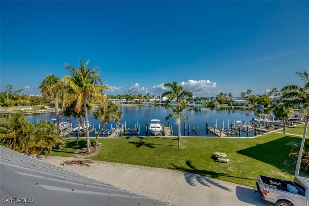 7731 Bocilla Lane Bokeelia FL 33922