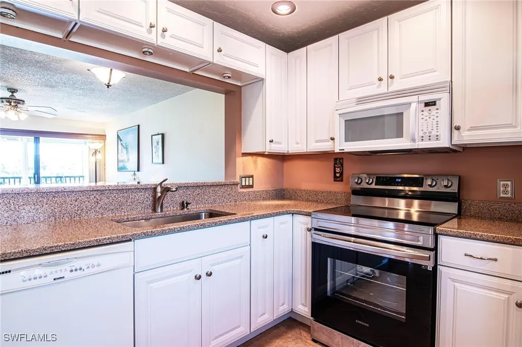 1747 Pebble Beach Drive Fort Myers FL 33907