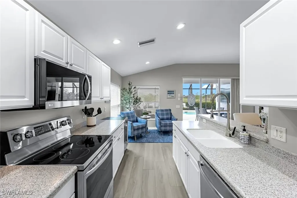 10061 Oakhurst Way Fort Myers FL 33913
