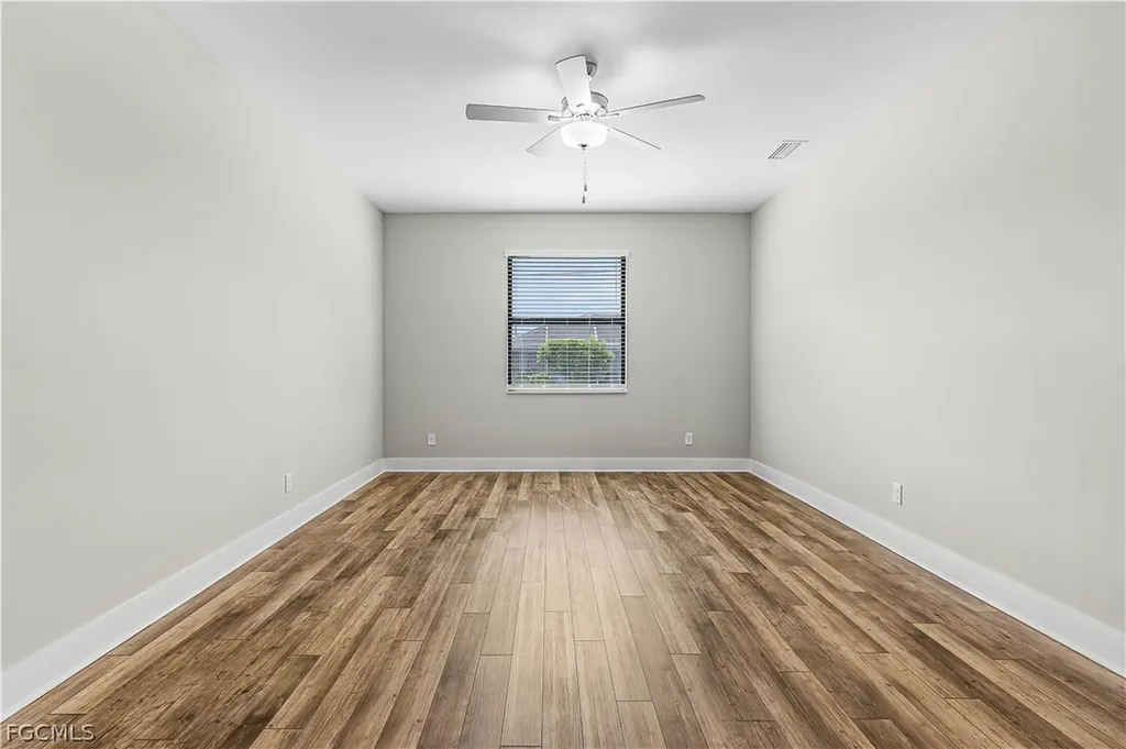 4521 Agualinda Boulevard Cape Coral FL 33914