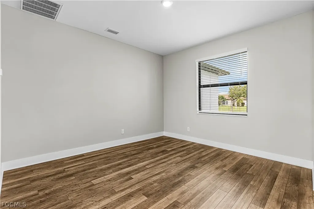 4521 Agualinda Boulevard Cape Coral FL 33914