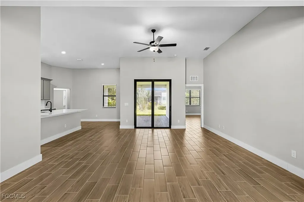 1705 SW 13th Street Cape Coral FL 33991