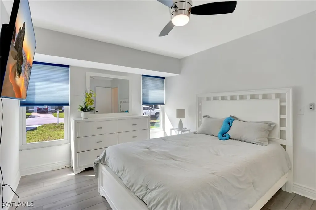 1903 SE 15th Street Cape Coral FL 33990