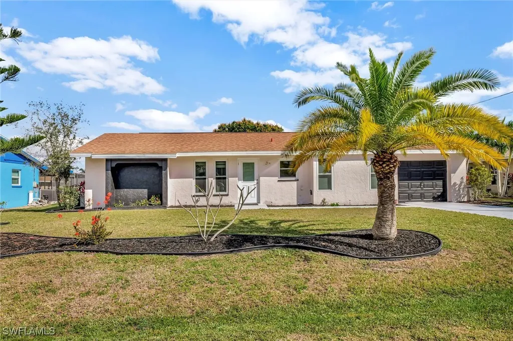 1903 SE 15th Street Cape Coral FL 33990