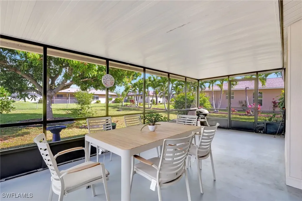 1903 SE 15th Street Cape Coral FL 33990