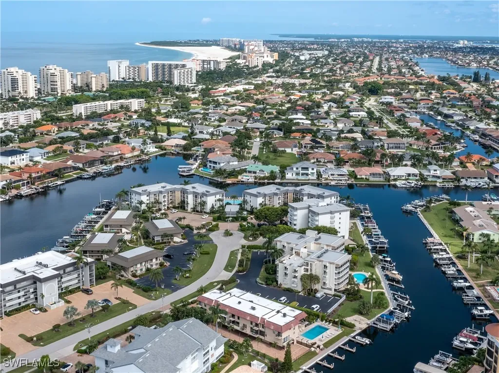 Marco Island FL, 911 Huron Court, Unit 1