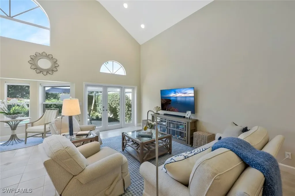 7089 Villa Lantana Way Naples FL 34108