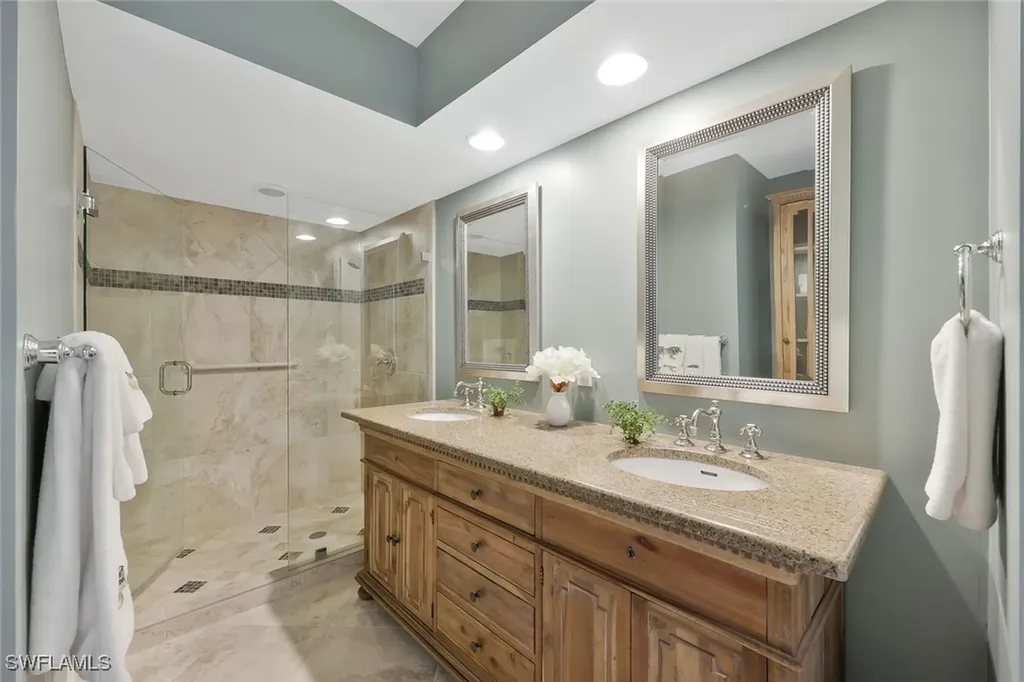 7089 Villa Lantana Way Naples FL 34108