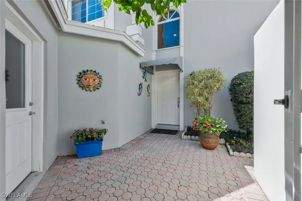 7089 Villa Lantana Way Naples FL 34108