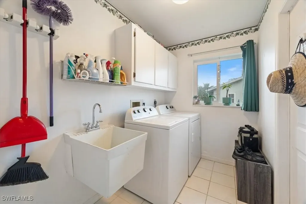2403 Cherry Court Lehigh Acres FL 33936