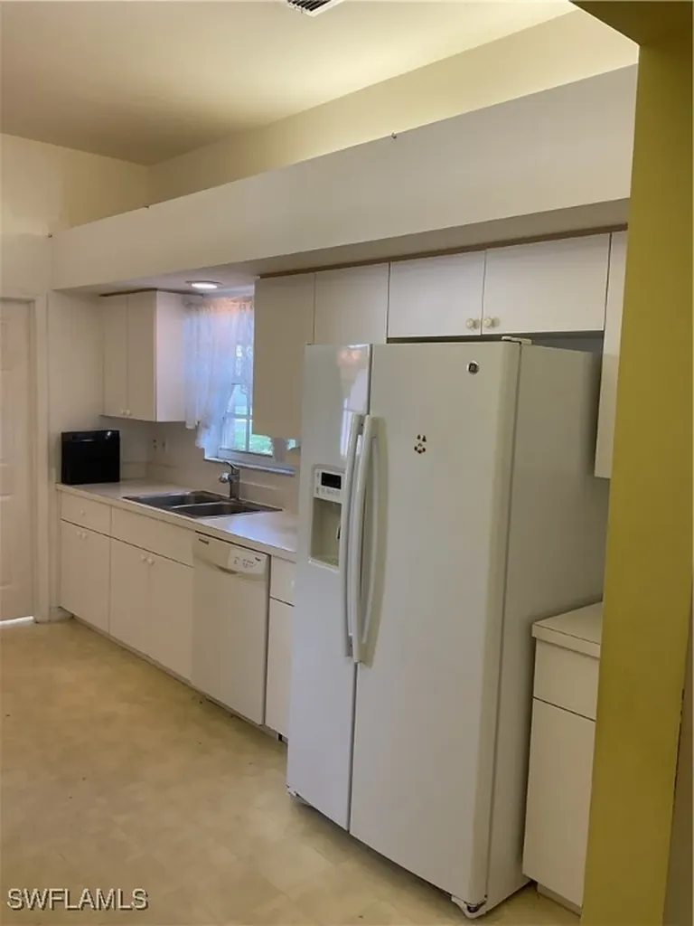 8663 Patty Berg Court Fort Myers FL 33919
