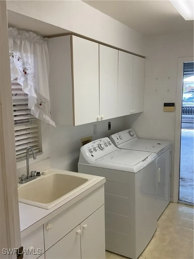 8663 Patty Berg Court Fort Myers FL 33919