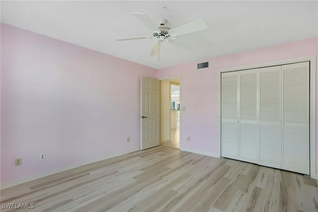 542 10th Avenue S Naples FL 34102