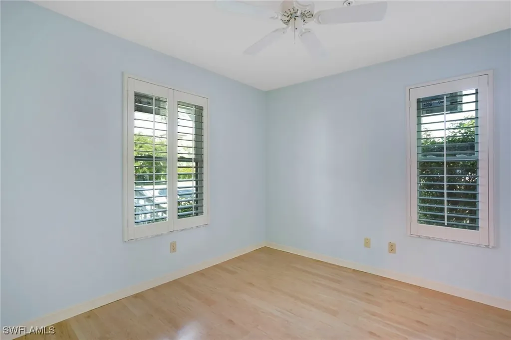 542 10th Avenue S Naples FL 34102