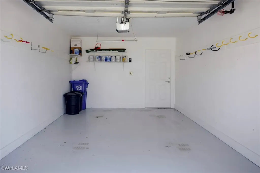 542 10th Avenue S Naples FL 34102