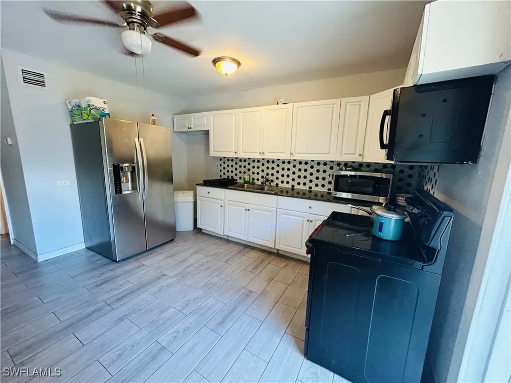 4465 Birmingham Street Fort Myers FL 33905