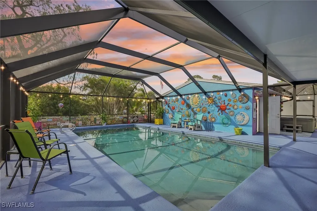 8501 Chatham Street Fort Myers FL 33907