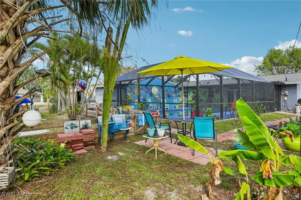 8501 Chatham Street Fort Myers FL 33907