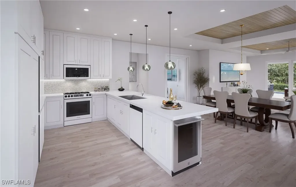 2432 Florida Avenue Naples FL 34112